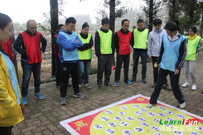 ��չ��ѵ��Ŀ-���ֳǱ�