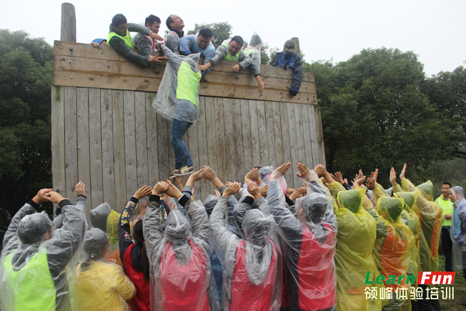 ��ҵǽ-׿Խ�Ŷ� ��������