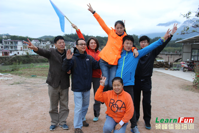 ��չ��ѵ�������ʱ����