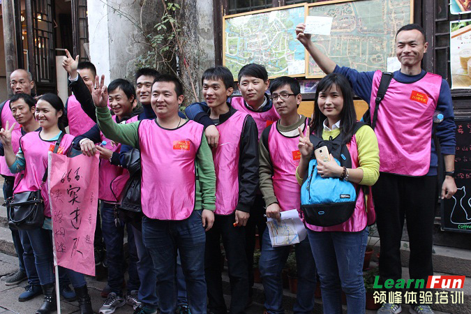 ��ף�ƶ�˹��˾����111����֮����������ԽҰ�