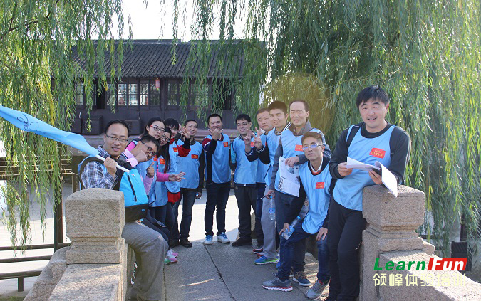 ��ף�ƶ�˹��˾����111����֮����������ԽҰ�