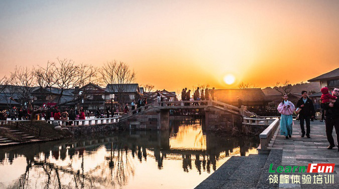 ������ɽС��-�黨��