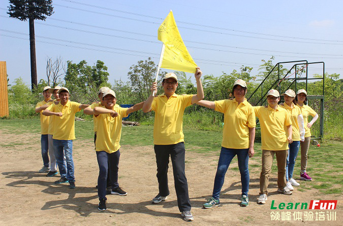 ��չѵ��-���չʾ