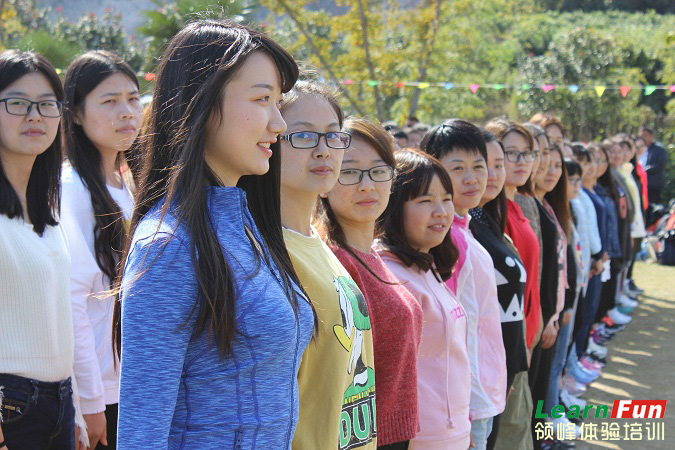 �Ϻ���˼��չѵ��֮���»�ѵ��