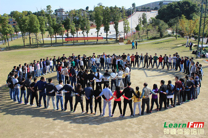 ���ľ��� Я�ֹ�Ӯ