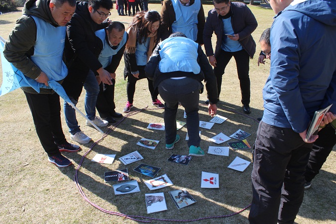 �����ľ���Я��ͬ�С��Ϻ�̩�̼���Ʒ����ҵ����չѵ��Ӫ