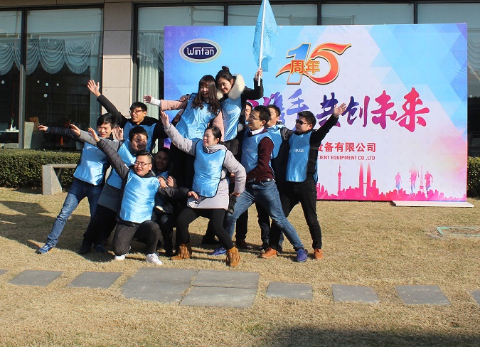 ���ݶ�ԣ�����豸���޹�˾15�����컧����չѵ��